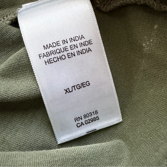 Lucky Brand Women’s NWT Cotton Graphic T-Shirt Size XL Sun Embroidered Floral - Picture 7 of 8